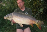 10,200 kg